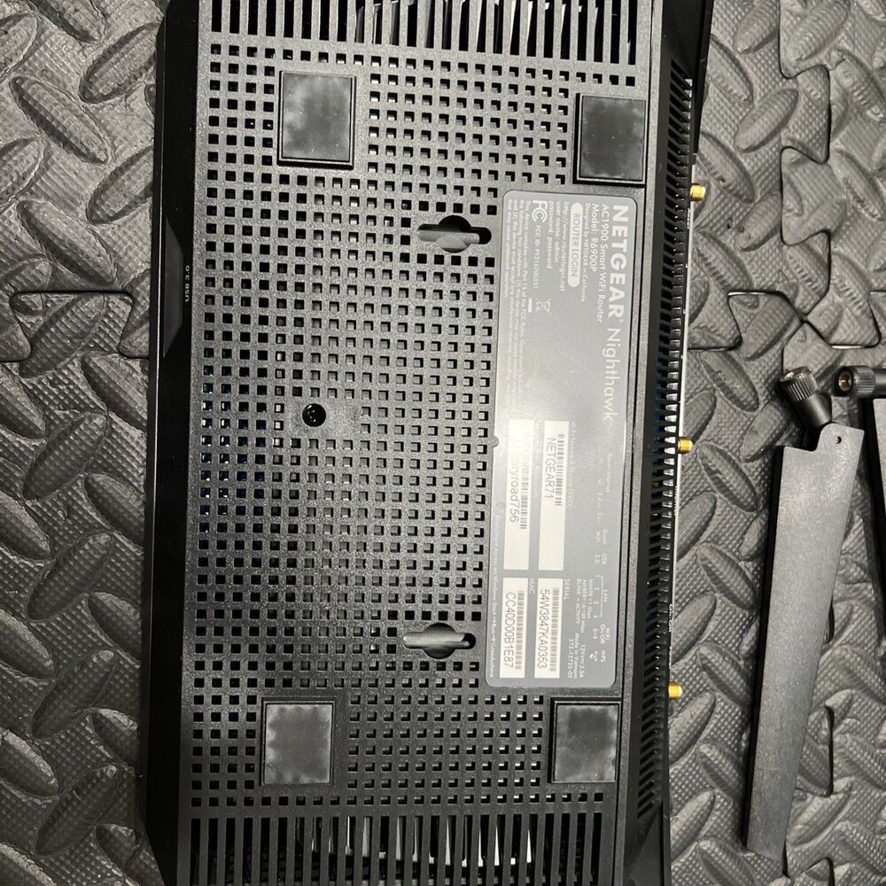 NETGEAR Nighthawk AC1900 Dual Band WiFi Router R6900P-100NAS Stream Multi Device - Picture 5 of 5